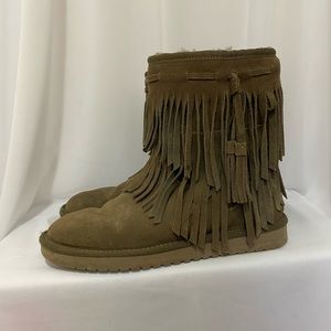 Koola Burra Fringe boots